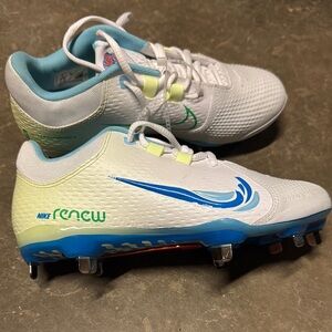 Nike Renew Women’s Softball Cleats -New